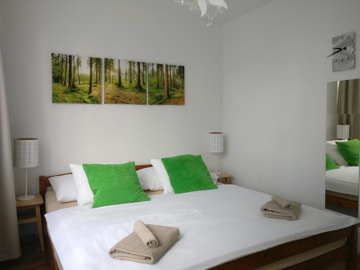 Invalidovna Apartment Prag Eksteriør billede