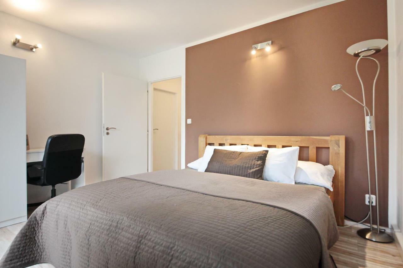 Invalidovna Apartment Prag Eksteriør billede